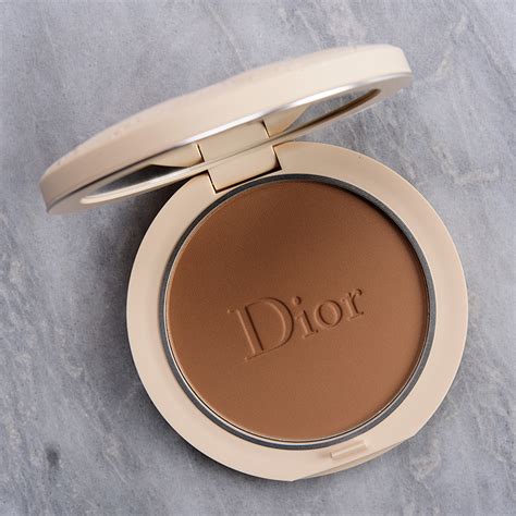 dior warm bronze 05|Dior forever bronzer.